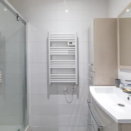 Apartamento L'esterel Au Pied De La Méditerranée 6 Couchages Juan-les-Pins